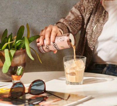 Cold Brew Mood einschenken