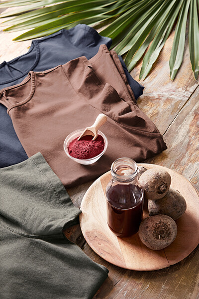 Tchibo_EarthColors® Damen Tops_gefärbt mit Pflanzenresten