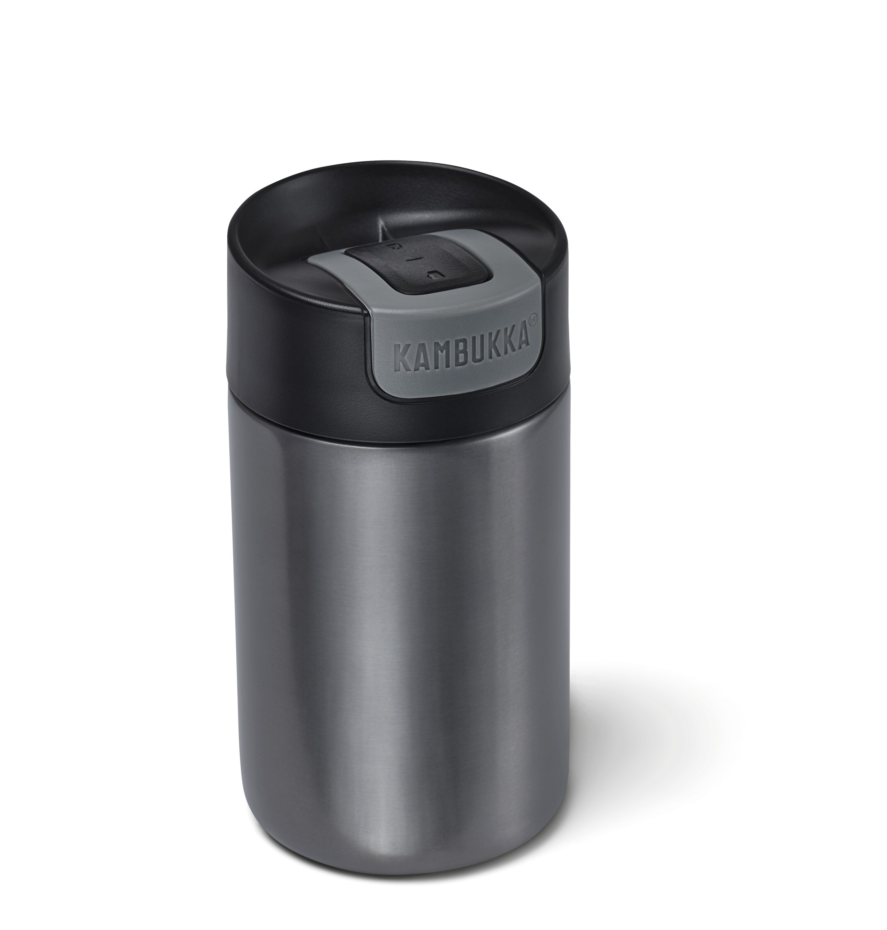 Grauer Thermobecher mit schwarzem Deckel