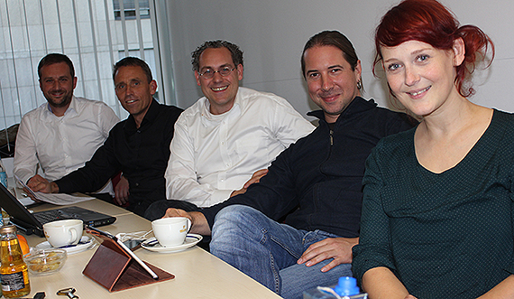Die Jury (von links nach rechts): Tim Westerfeld (Tchibo), Ralf Thielebein (S.O.F.), Frank Böttcher (Institut für Wetter- und Klimakommunikation), Tobias Weyrauch & Diane Weigmann (3 Berlin)