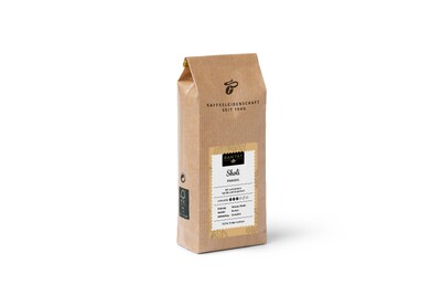 Braune Kaffeepackung „Sholi Rwanda“ auf Weiß