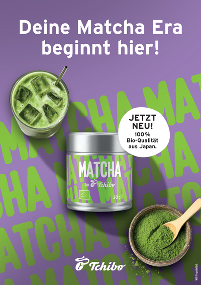 Tchibo Matcha-Produkt mit Getränk und Pulver