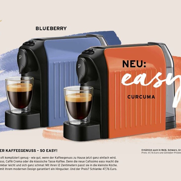Zwei Tchibo Cafissimo Kapselmaschinen mit Espresso