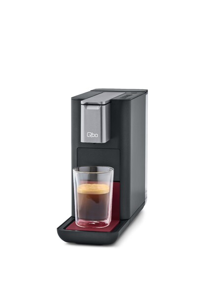 Schwarze Kapsel-Kaffeemaschine mit Glas Espresso