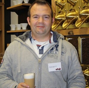 Noch ein Latte Macchiato Fan: Michael Hufelschulte (Vodafone).
