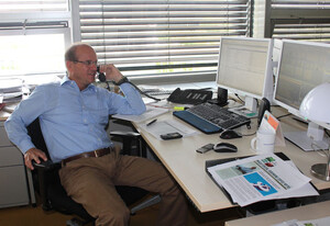 2/C Andreas Christmann ist Director Supply Coffee. Die aktuellen Online Kaffee-Börsennotierungen hat er immer im Blick.