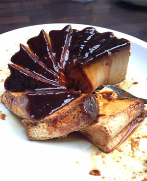 Zum Nachtisch gab es einen leckeren Pudim Flan Caseiro von Silvia (Blog: Volle Lotte). Auf ihrem Blog findet ihr das Rezept.