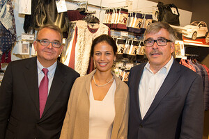 Dr. Markus Conrad, Tchibo CEO, Nanda Bergstein, Head of Vendor Relations, Achim Lohrie, Director Corporate Responsibility