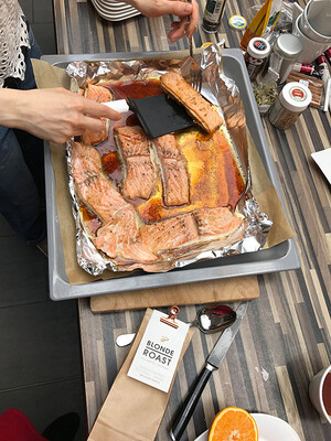 Der Lachs ist sehr schnell fertig und konnte nach kurzer Zeit genossen werden.