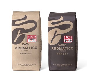 Link: Großansicht des Bildes - Bildinhalt: Zwei Tchibo Aromatico Kaffeepackungen