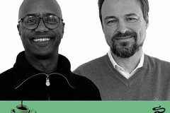 Zwei Personen mit verpixelten Gesichtern, Text „Fünf Tassen täglich“