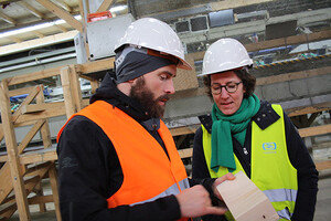 Link: Großansicht des Bildes - Bildinhalt: \'Tolle Qualität\' befinden Qualitätsmanager Simon und Umweltexpertin Johanna