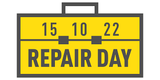 Gelber Werkzeugkoffer mit Datum 15.10.22 und Text REPAIR DAY