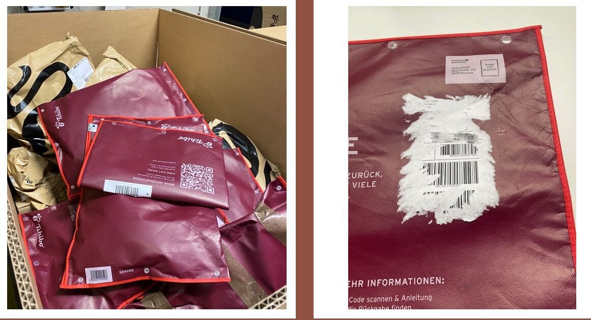 Rote Versandtaschen mit beschädigten Etiketten